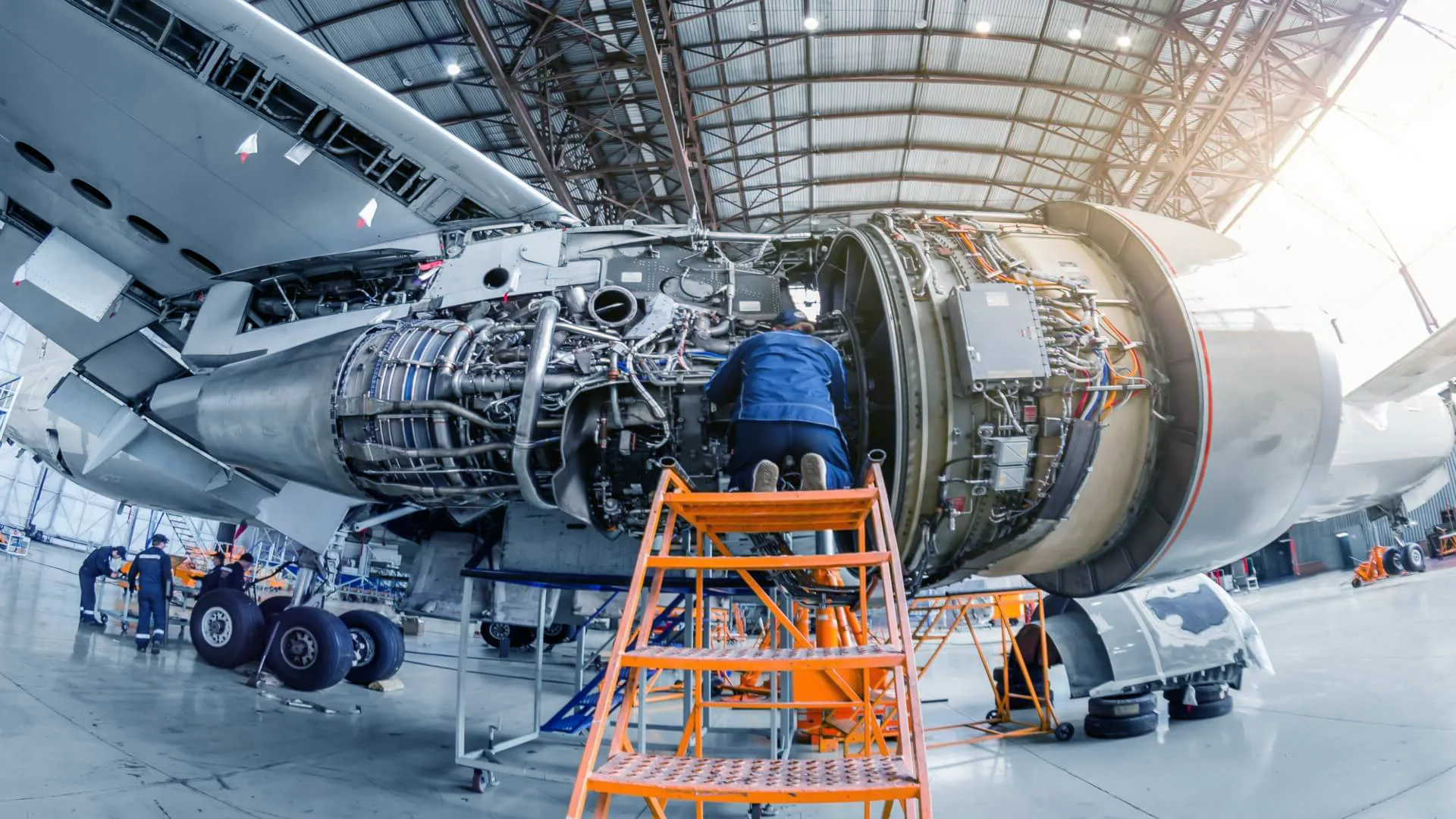 airline maintenance center for engine