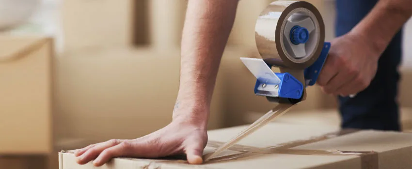 using packaging tape with applicator